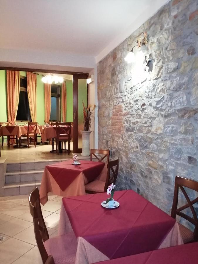 Hotel Azzurra Салсомаджоре Терме Екстериор снимка