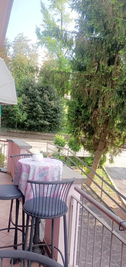 Hotel Azzurra Салсомаджоре Терме Екстериор снимка