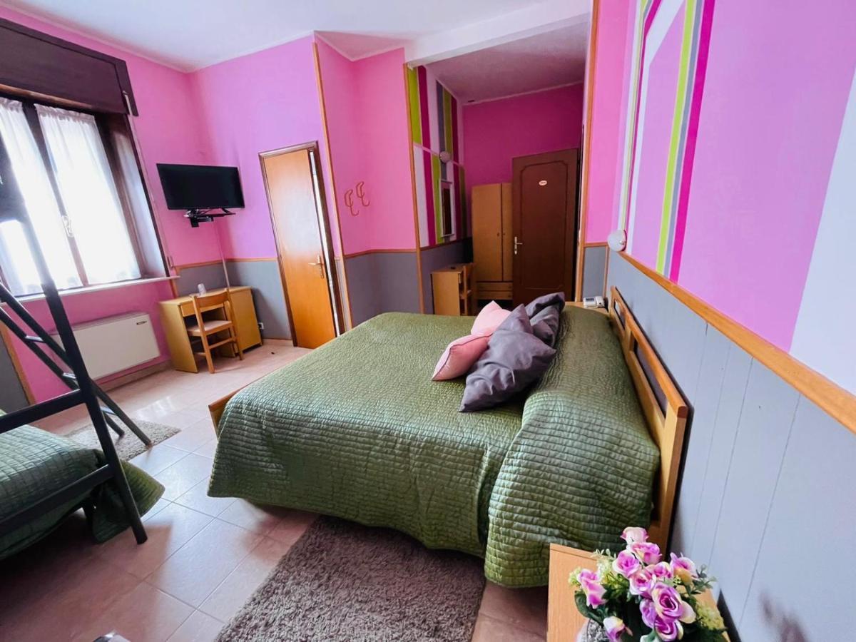 Hotel Azzurra Салсомаджоре Терме Екстериор снимка